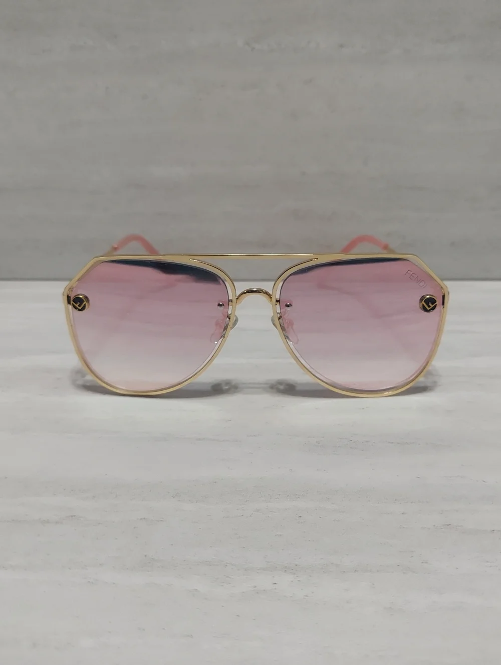 Fendi Pink Gradient Aviator Sunglasses - Gold Frame